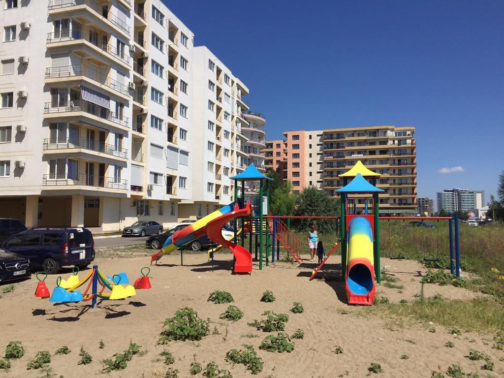 Theo Summerland Seaview Mamaia Buitenkant foto